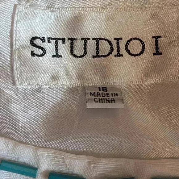 NWT Studio I Sleeveless Dress Sizes 16 - Picture 16 of 16